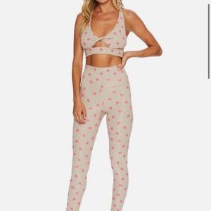 Beach riot Ayla heart legging and twist top